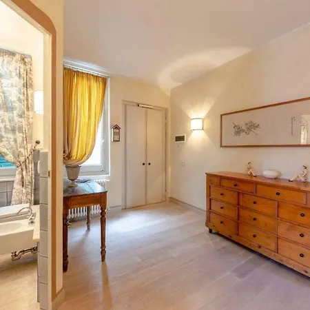 Altido Warm Family-friendly Apt For 6, Near Apartment