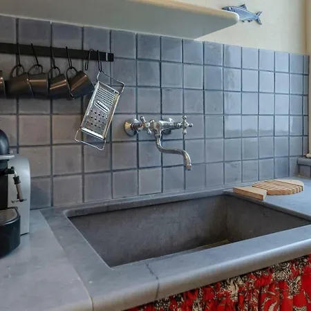 Altido Warm Family-friendly Apt For 6, Near Apartment *