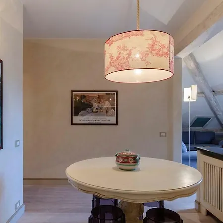 Altido Warm Family-friendly Apt For 6, Near
